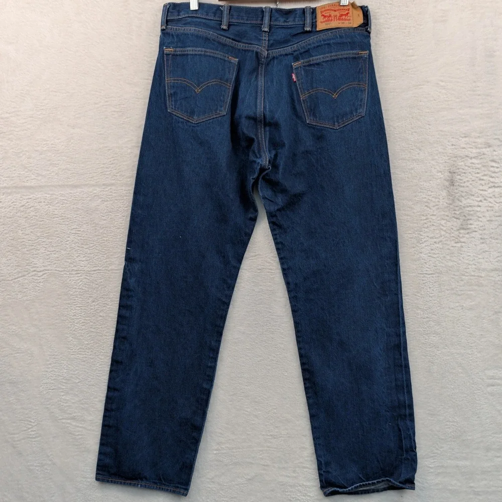 Levis tagged 38x34